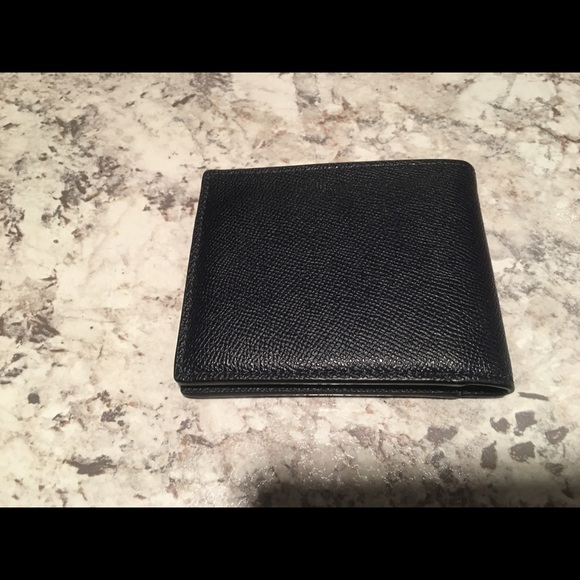 Coach bi fold wallet - Picture 4 of 4